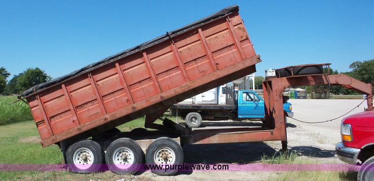 image for item BZ9695 Dump bed grain trailer