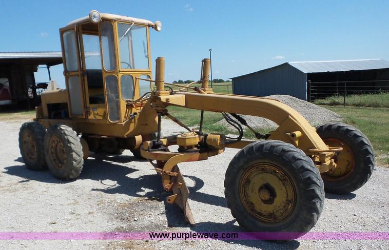 image for item BZ9697 1965 Galion 503L ridgid frame motor grader