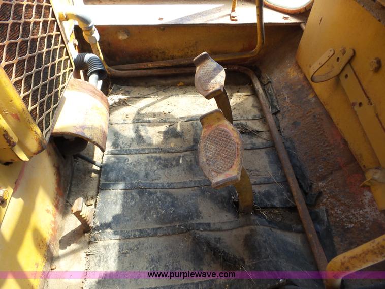 image for item BZ9697 1965 Galion 503L ridgid frame motor grader