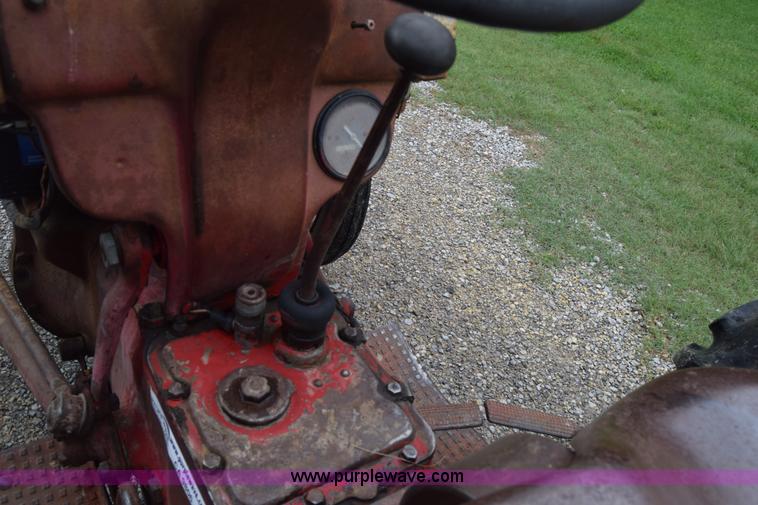 image for item CA9806 1950 Ford 8N tractor