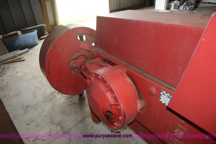 image for item CA9811 Massey-Ferguson 124 small square baler