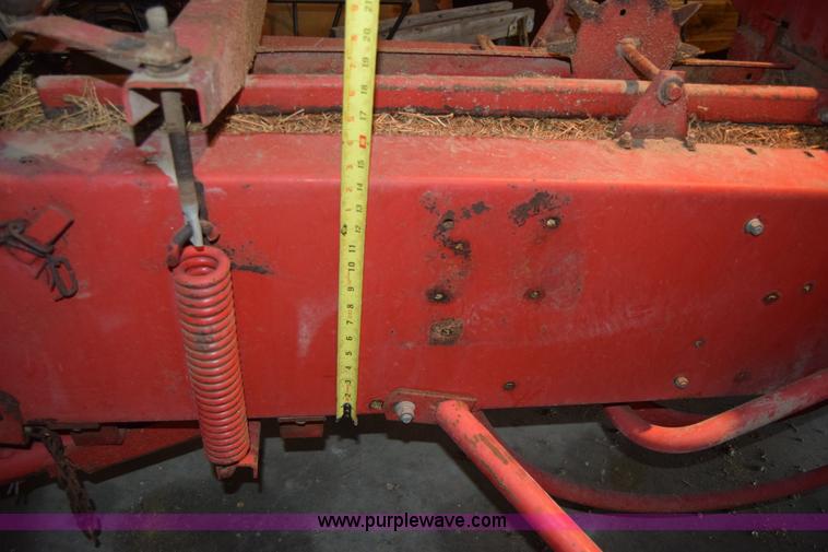 image for item CA9811 Massey-Ferguson 124 small square baler