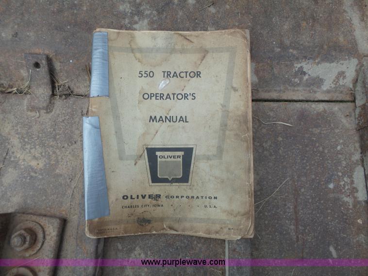 image for item CC9503 1964 Oliver 550 tractor