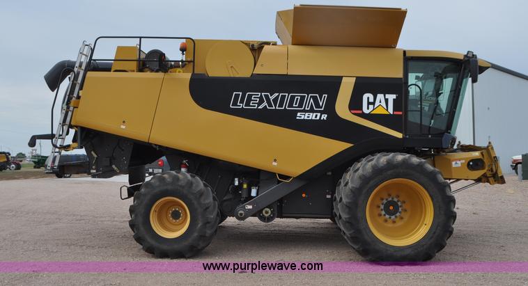 image for item G7472 2006 Lexion 580R combine