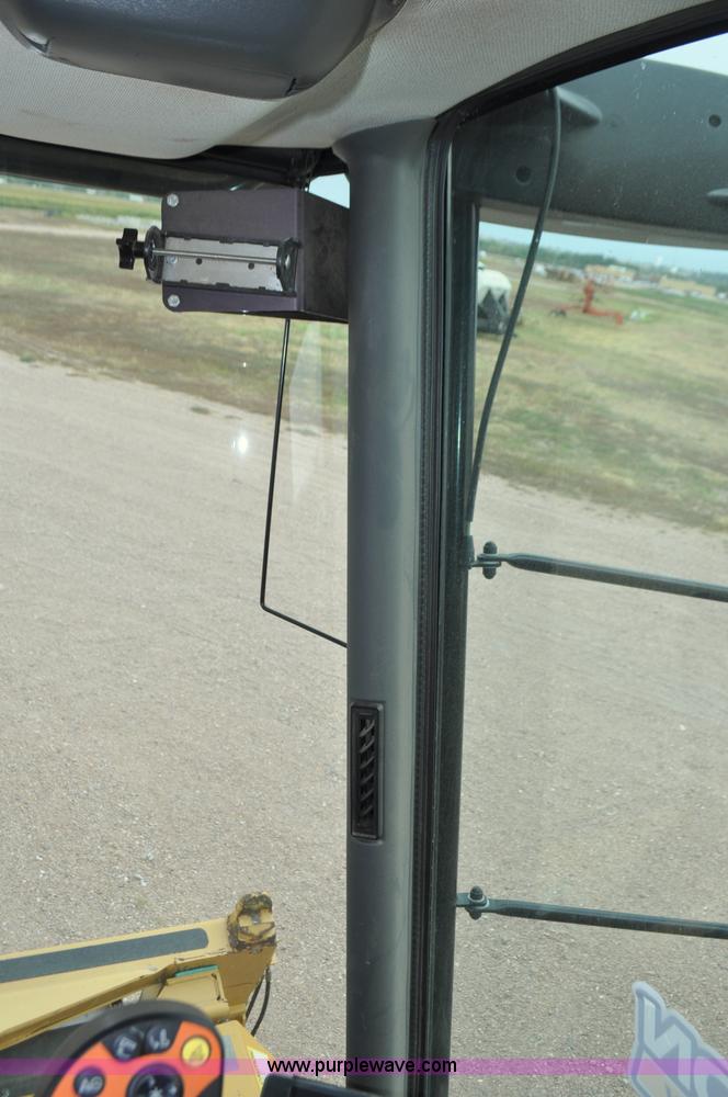 image for item G7472 2006 Lexion 580R combine