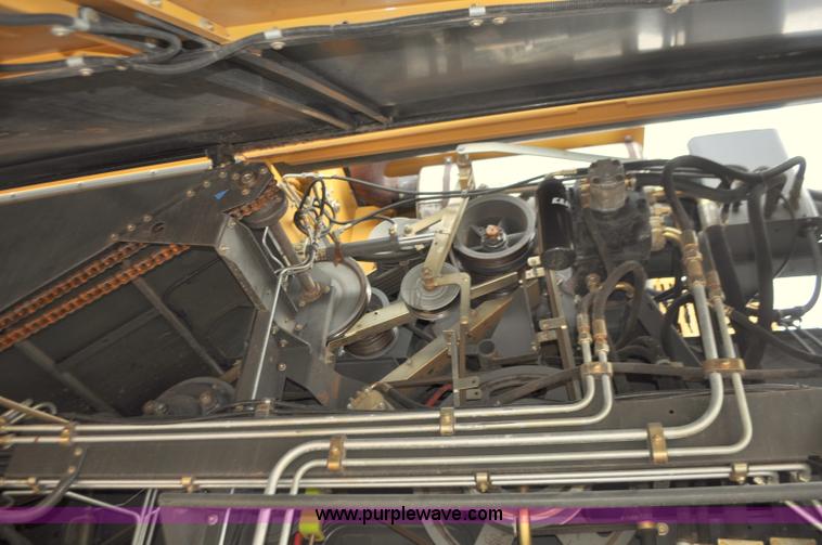 image for item G7472 2006 Lexion 580R combine