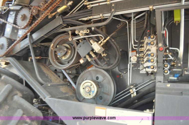 image for item G7472 2006 Lexion 580R combine