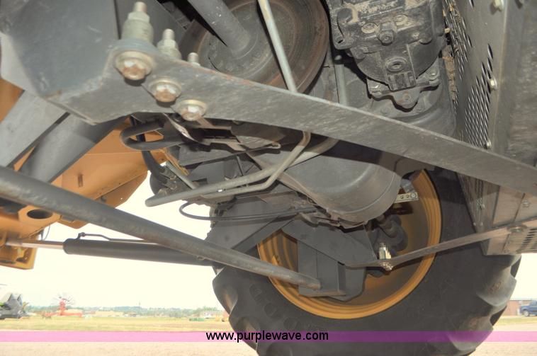 image for item G7472 2006 Lexion 580R combine