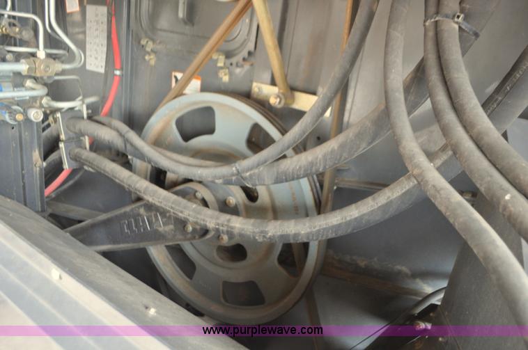 image for item G7472 2006 Lexion 580R combine