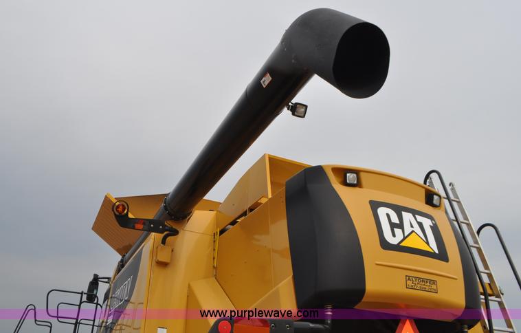 image for item G7472 2006 Lexion 580R combine