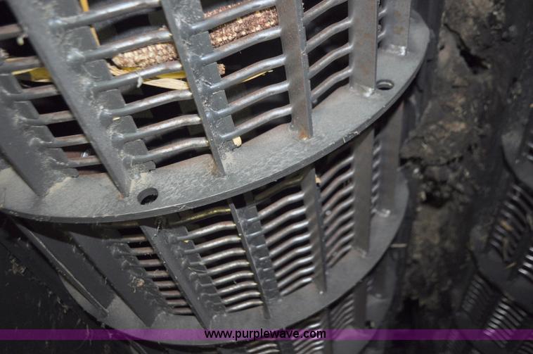 image for item G7472 2006 Lexion 580R combine