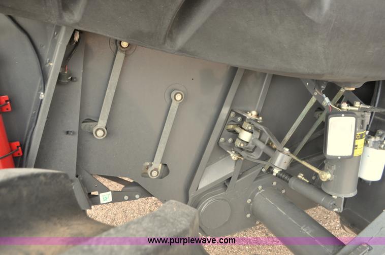 image for item G7472 2006 Lexion 580R combine