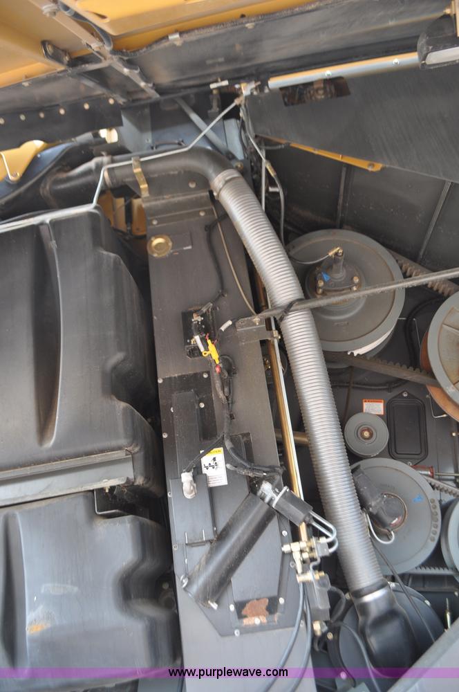 image for item G7472 2006 Lexion 580R combine