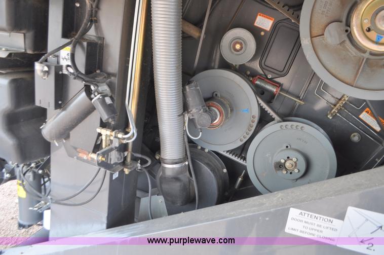 image for item G7472 2006 Lexion 580R combine