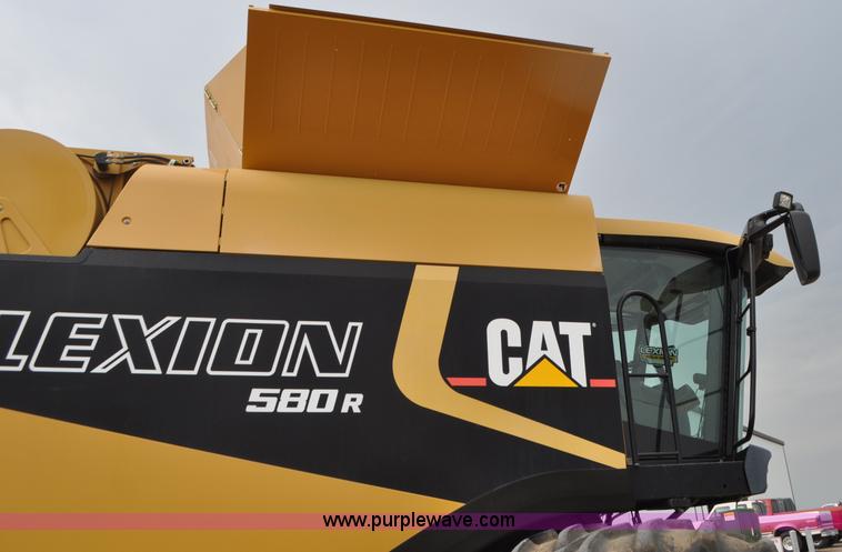 image for item G7472 2006 Lexion 580R combine