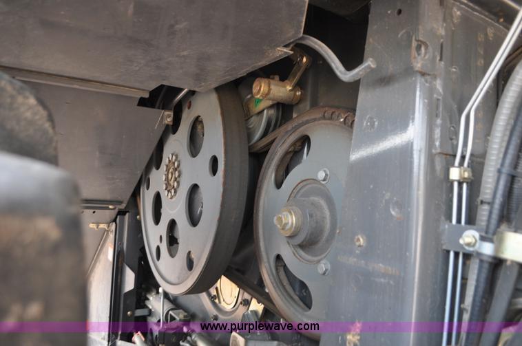 image for item G7472 2006 Lexion 580R combine