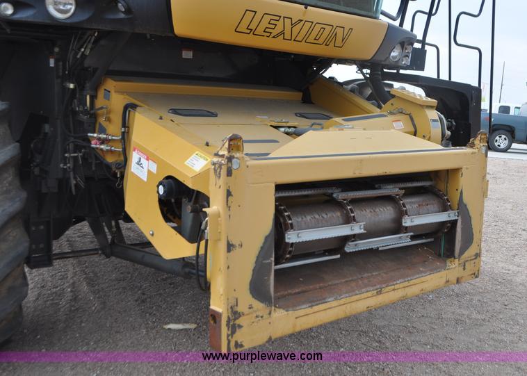image for item G7472 2006 Lexion 580R combine
