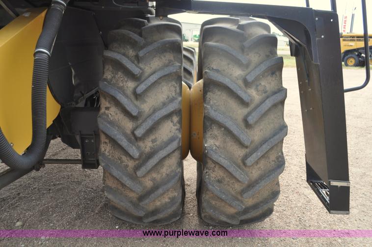 image for item G7472 2006 Lexion 580R combine