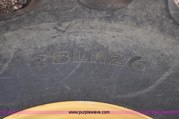 image for item G7472 2006 Lexion 580R combine