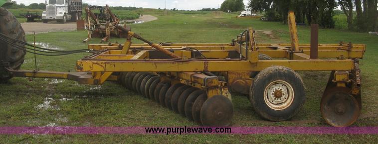 image for item J2752 Off-set disk harrow