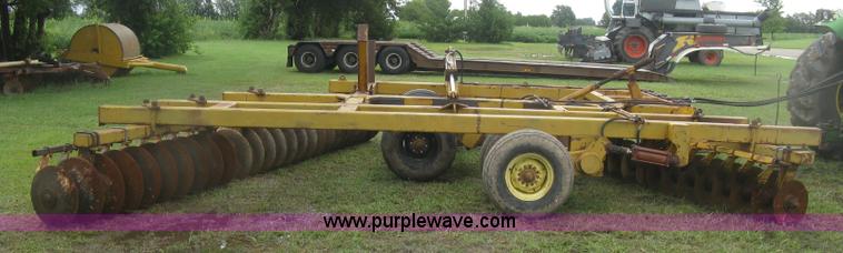 image for item J2752 Off-set disk harrow