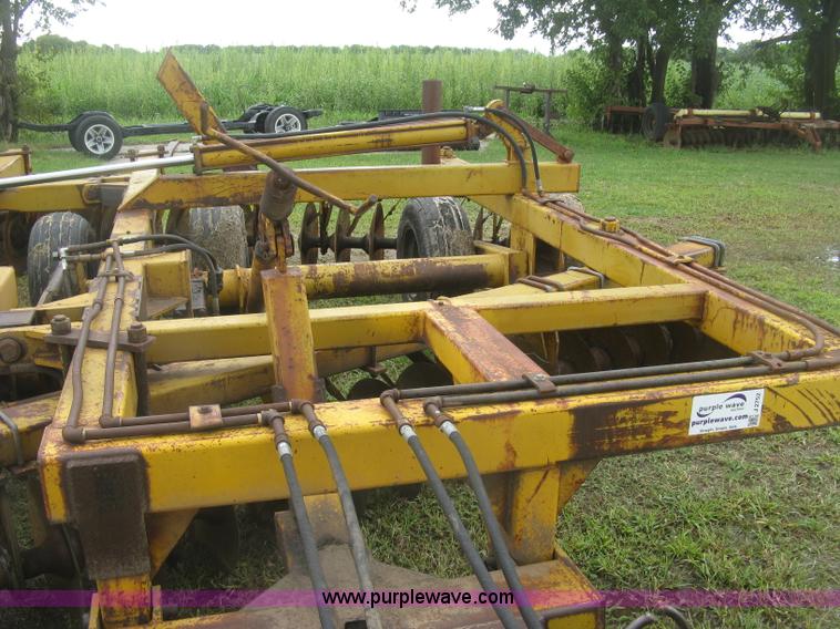 image for item J2752 Off-set disk harrow