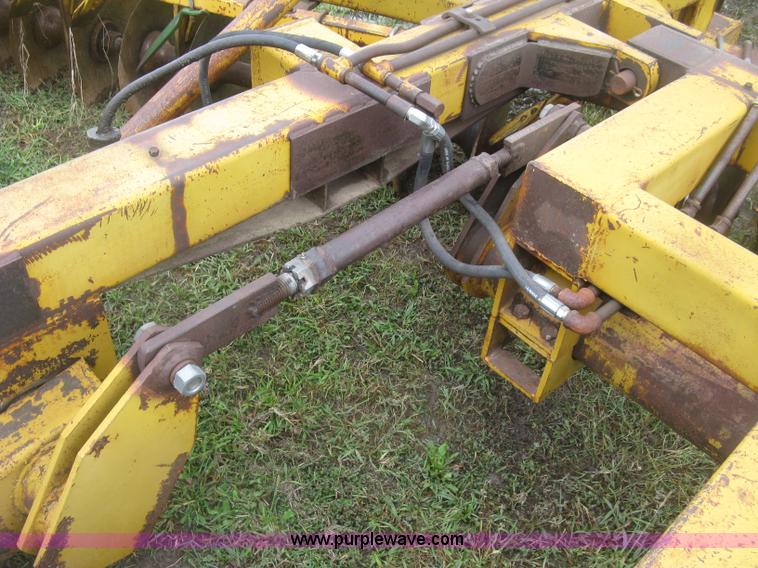 image for item J2752 Off-set disk harrow