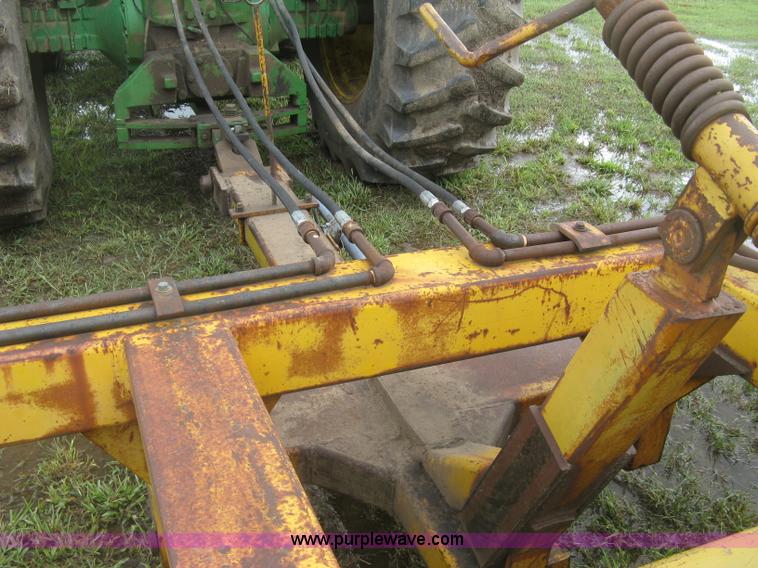 image for item J2752 Off-set disk harrow
