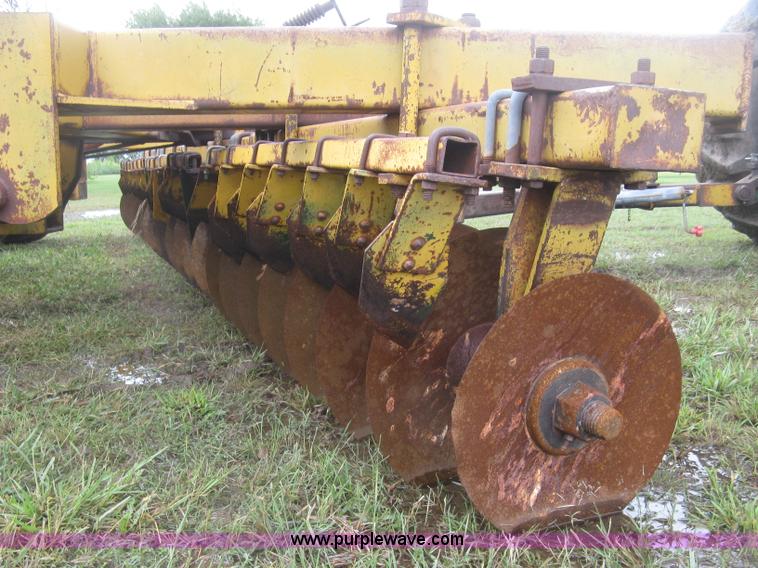 image for item J2752 Off-set disk harrow