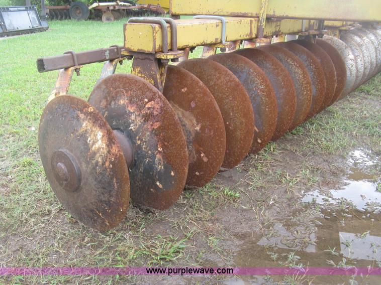 image for item J2752 Off-set disk harrow