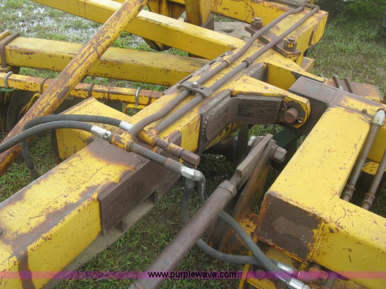 image for item J2752 Off-set disk harrow