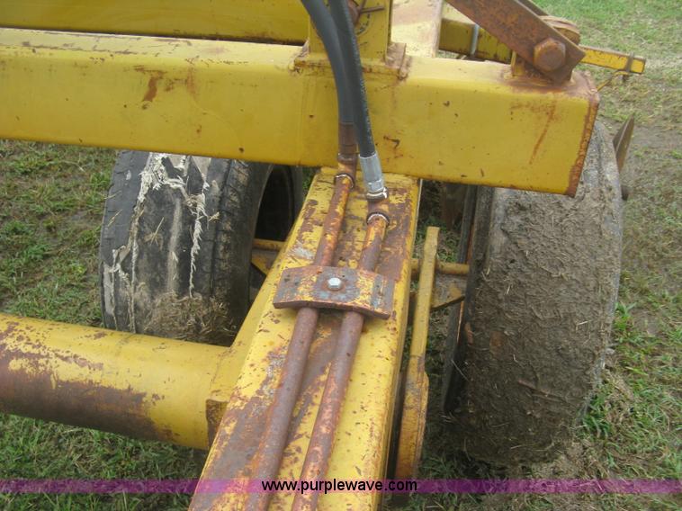 image for item J2752 Off-set disk harrow