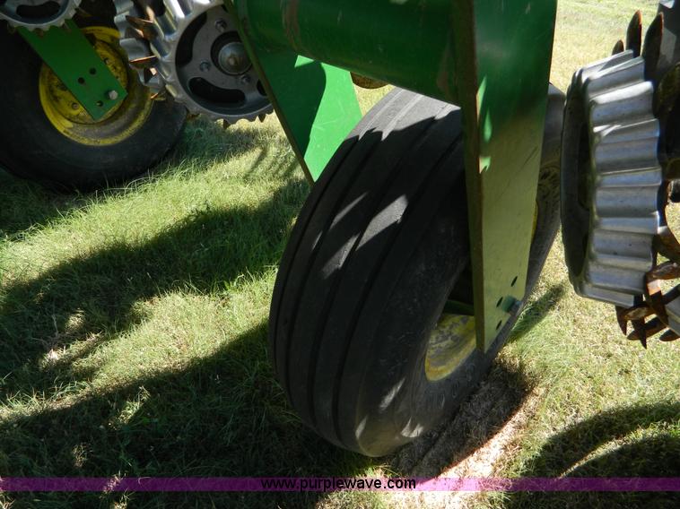 image for item J5110 2008 John Deere 1770NT CCS planter