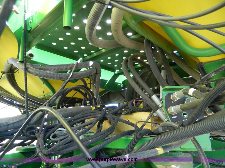 image for item J5110 2008 John Deere 1770NT CCS planter