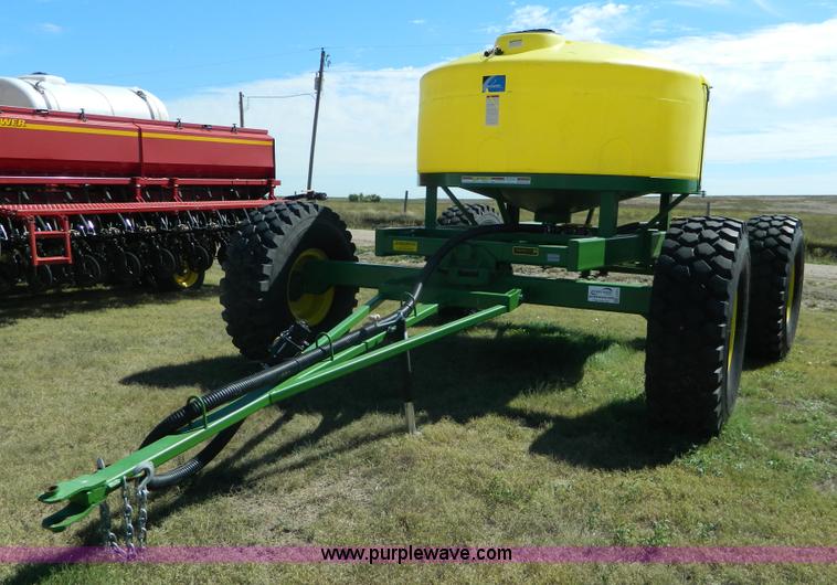 image for item J5111 2013 JD Skiles liquid cart row tracker