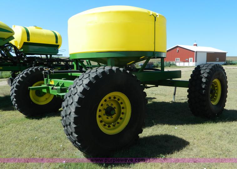 image for item J5111 2013 JD Skiles liquid cart row tracker