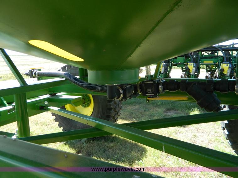 image for item J5111 2013 JD Skiles liquid cart row tracker