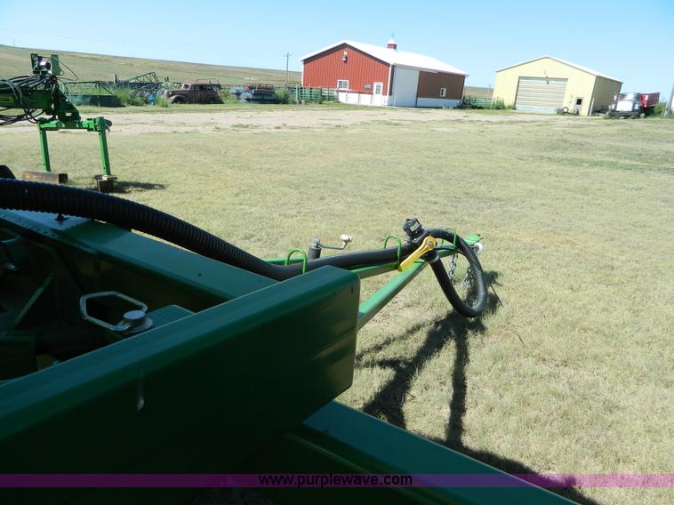 image for item J5111 2013 JD Skiles liquid cart row tracker