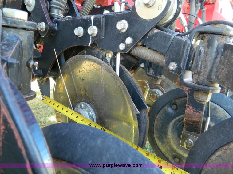 image for item J5112 Sunflower 9421 grain drill