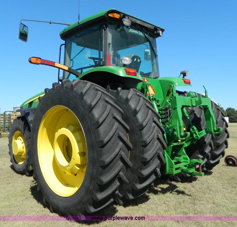 image for item J5113 2009 John Deere 8330 MFWD tractor