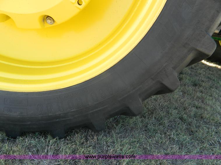image for item J5113 2009 John Deere 8330 MFWD tractor