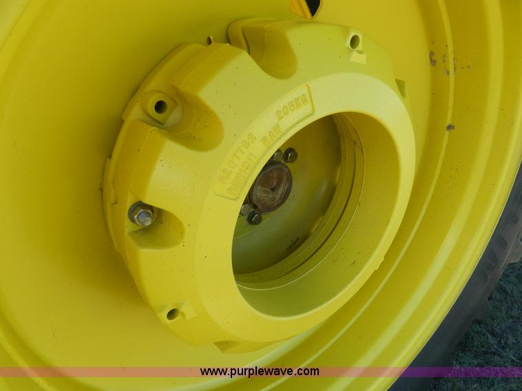 image for item J5113 2009 John Deere 8330 MFWD tractor