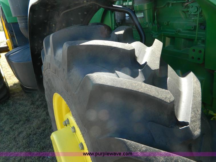 image for item J5113 2009 John Deere 8330 MFWD tractor