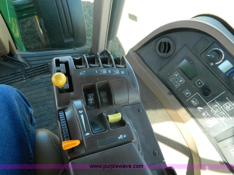 image for item J5113 2009 John Deere 8330 MFWD tractor