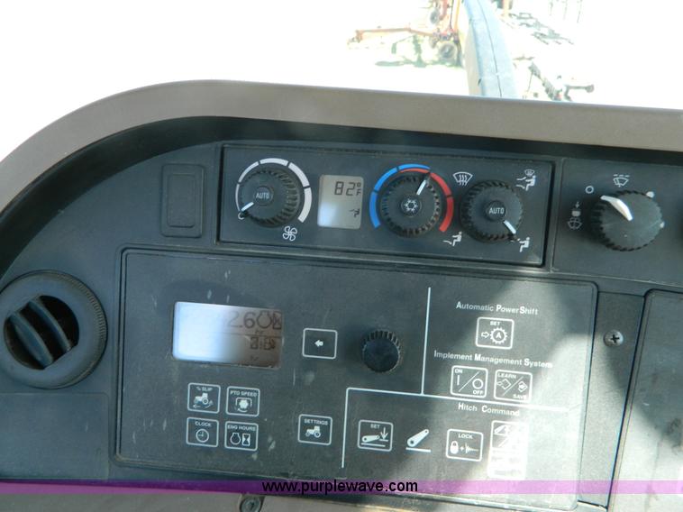 image for item J5113 2009 John Deere 8330 MFWD tractor