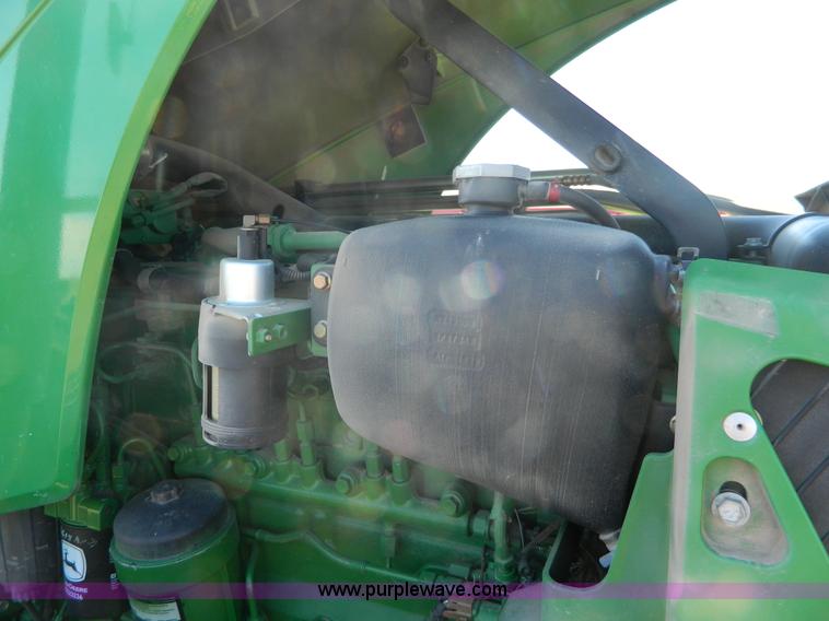 image for item J5113 2009 John Deere 8330 MFWD tractor