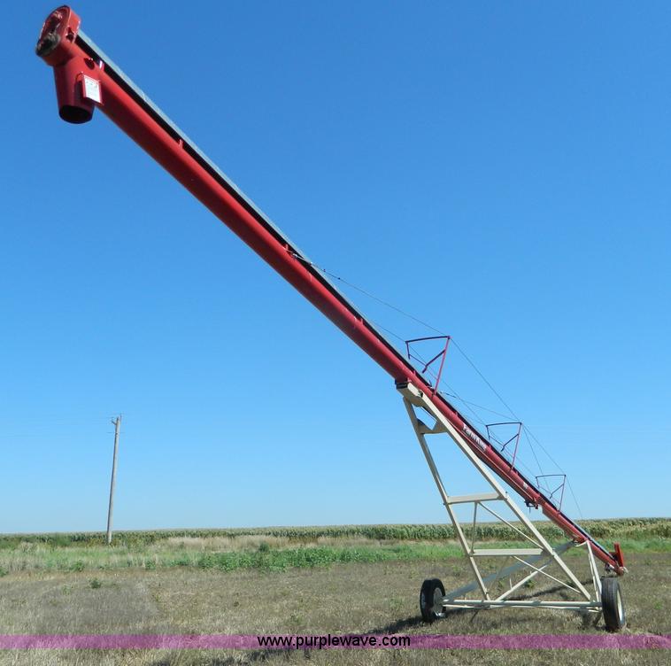 image for item J5121 Farm King Feterl C872D auger