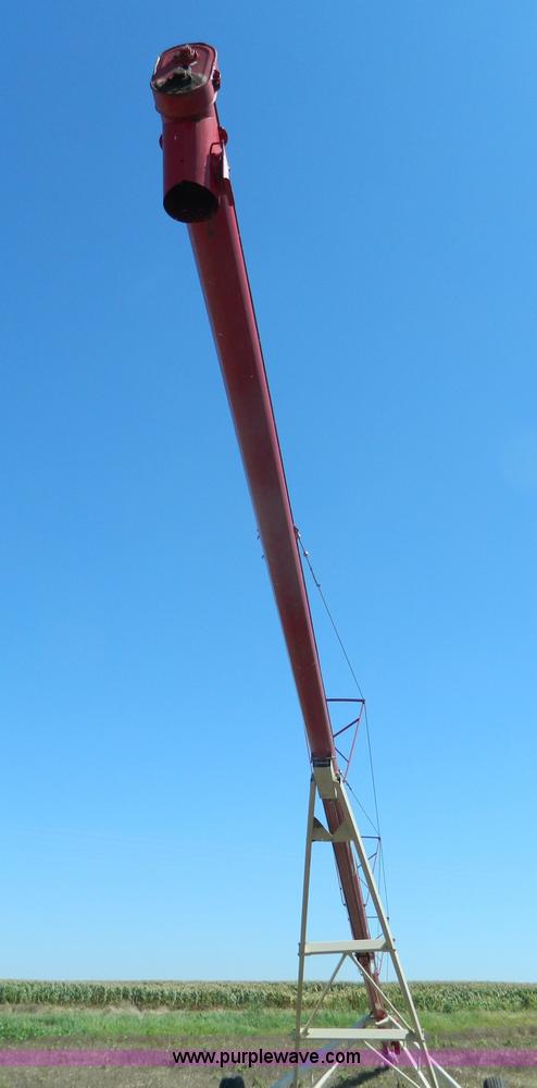 image for item J5121 Farm King Feterl C872D auger