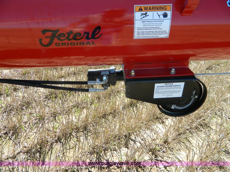 image for item J5122 Farm King Feterl C1455D auger