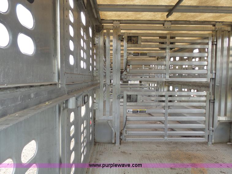 image for item J5472 2004 Wilson TRL livestock trailer